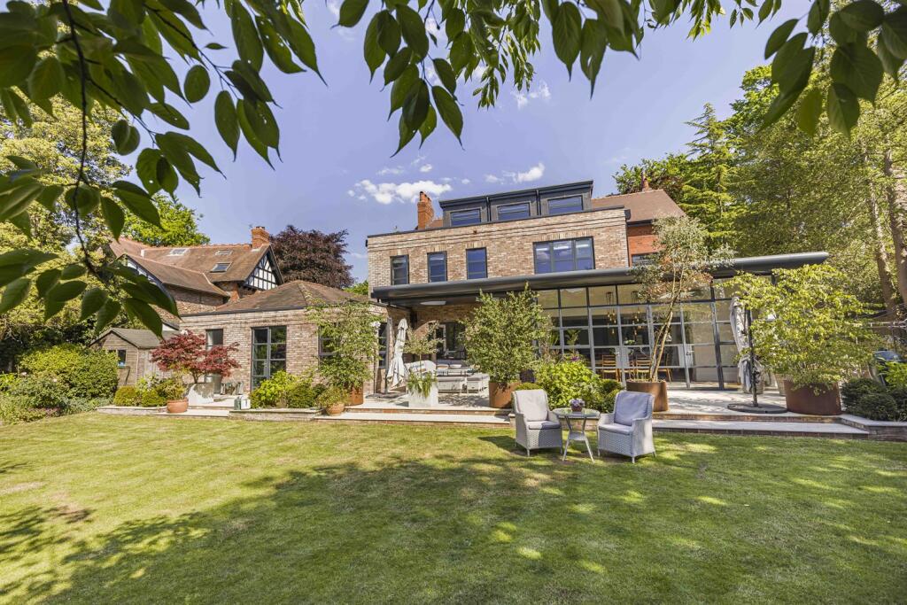 5 bedroom detached house for sale in Alan Drive, Hale, WA15